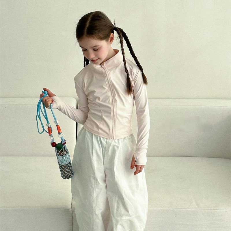 Modna kurtka do jogi dla dziew – Baby Yoga Clothing recenzja i cena
